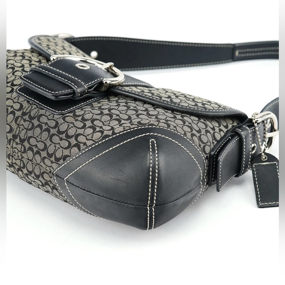 COACH Y2K, VINTAGE SOHO BAG with a black signature canvas and black leather trim - Picture 12 of 14
